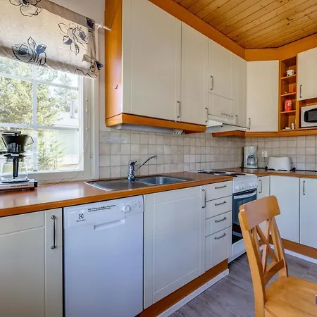 Meritaehti 26 For 10 Persons Services Near Incl Ac, Hot Tub 1 Fill Per Stay